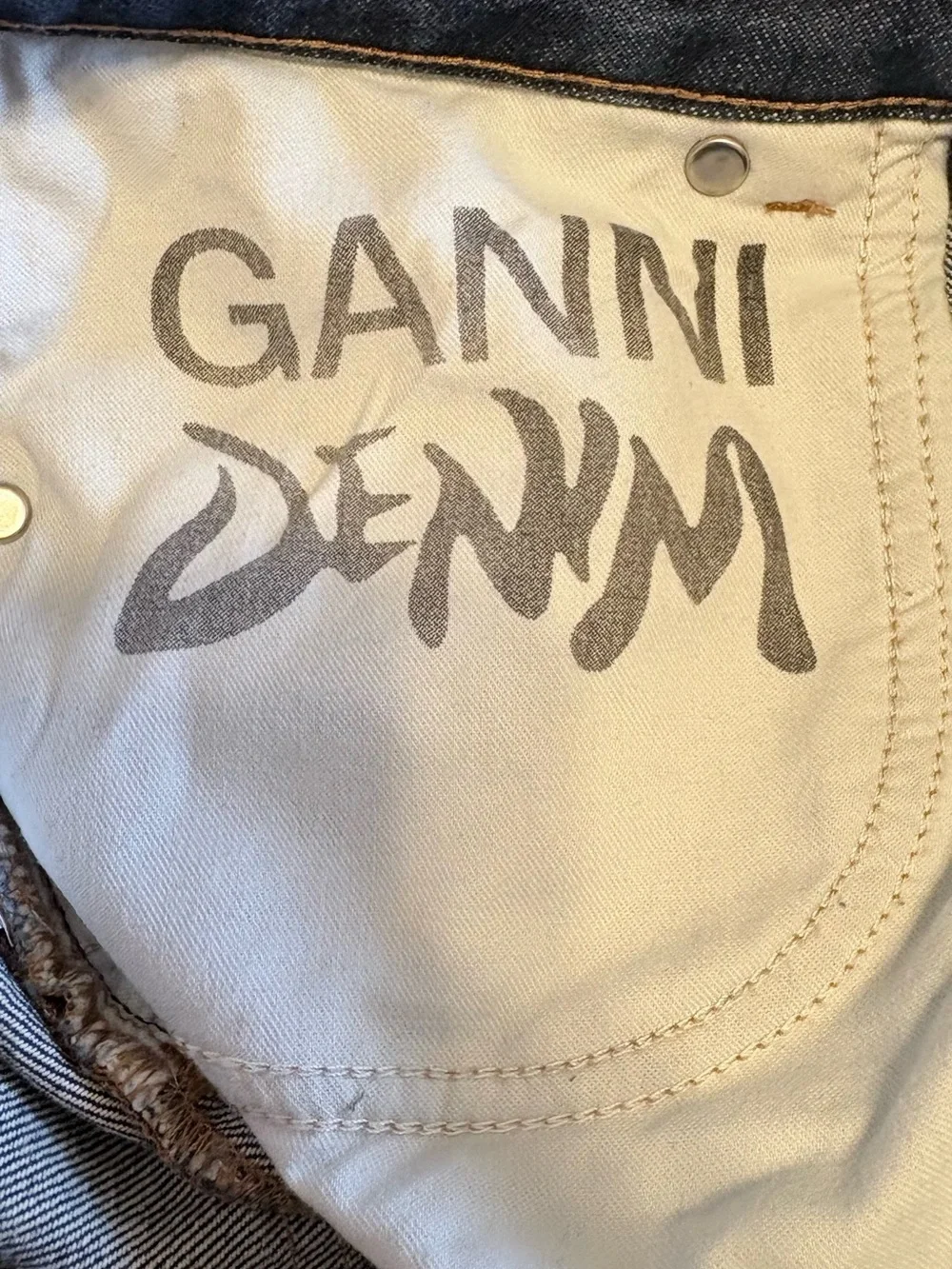 GANNI Stary Barrel Dark Blue Jeans 29 NWOT